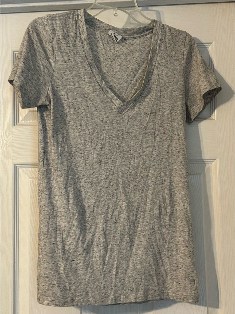 Victoria's Secret Heather Gray V-Neck Short Sleeve Tee